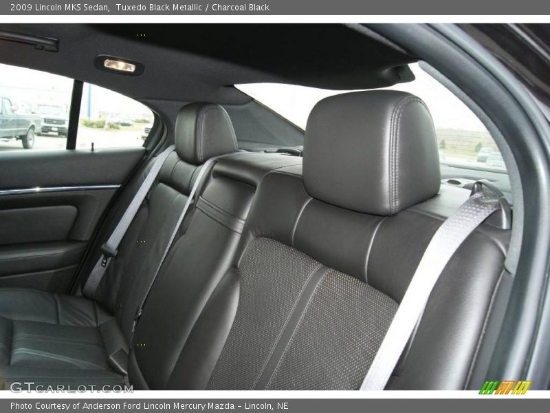 Tuxedo Black Metallic / Charcoal Black 2009 Lincoln MKS Sedan