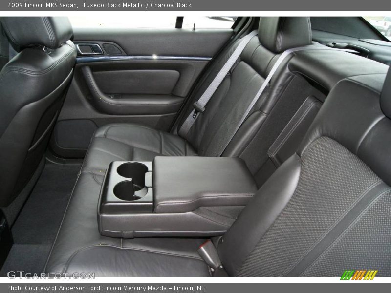 Tuxedo Black Metallic / Charcoal Black 2009 Lincoln MKS Sedan