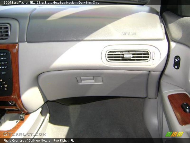 Silver Frost Metallic / Medium/Dark Flint Grey 2006 Ford Taurus SEL