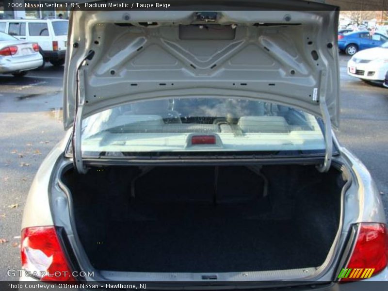 Radium Metallic / Taupe Beige 2006 Nissan Sentra 1.8 S