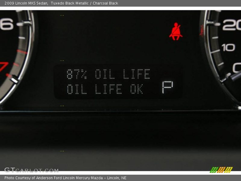 Tuxedo Black Metallic / Charcoal Black 2009 Lincoln MKS Sedan