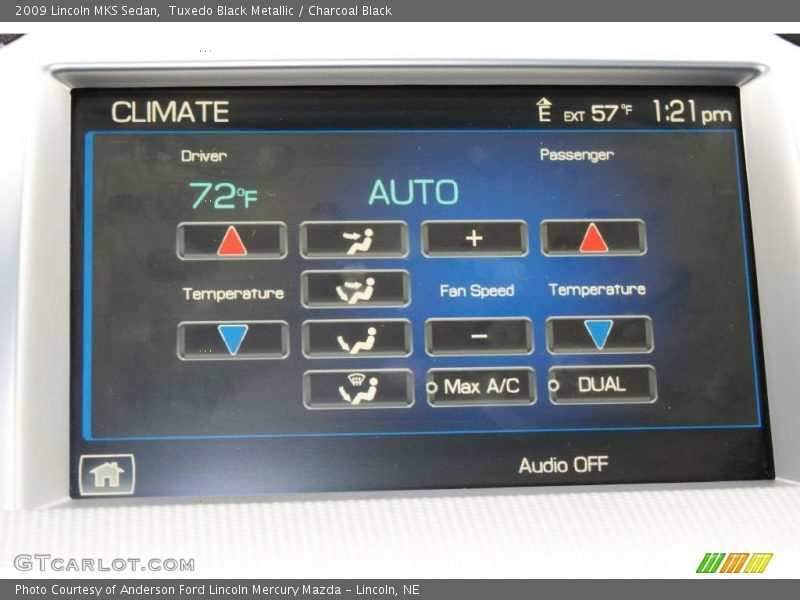 Tuxedo Black Metallic / Charcoal Black 2009 Lincoln MKS Sedan