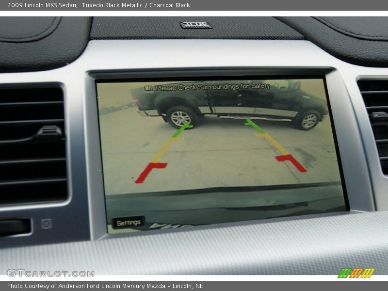 Tuxedo Black Metallic / Charcoal Black 2009 Lincoln MKS Sedan