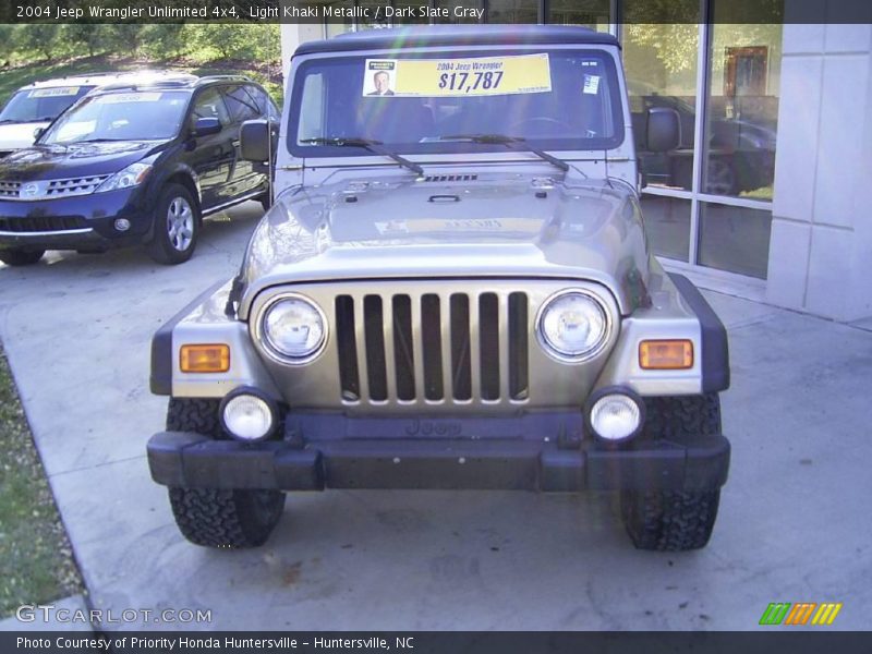 Light Khaki Metallic / Dark Slate Gray 2004 Jeep Wrangler Unlimited 4x4