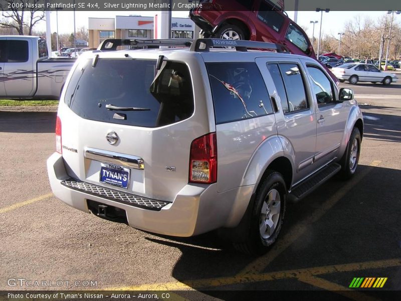 Silver Lightning Metallic / Graphite 2006 Nissan Pathfinder SE 4x4