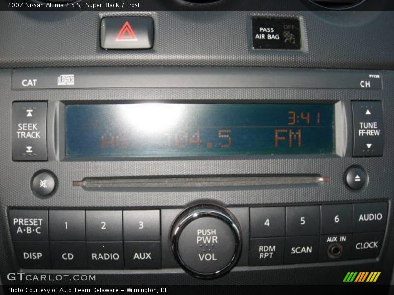 Super Black / Frost 2007 Nissan Altima 2.5 S