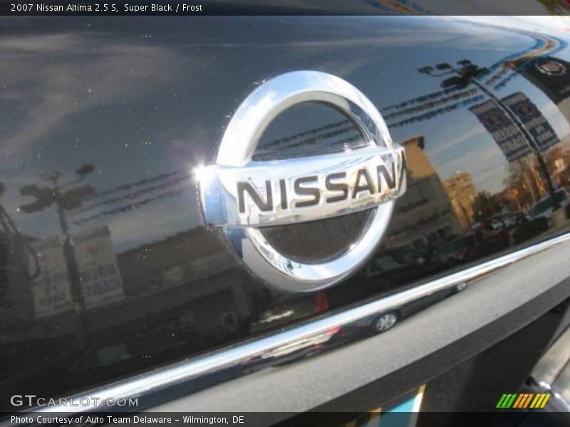 Super Black / Frost 2007 Nissan Altima 2.5 S