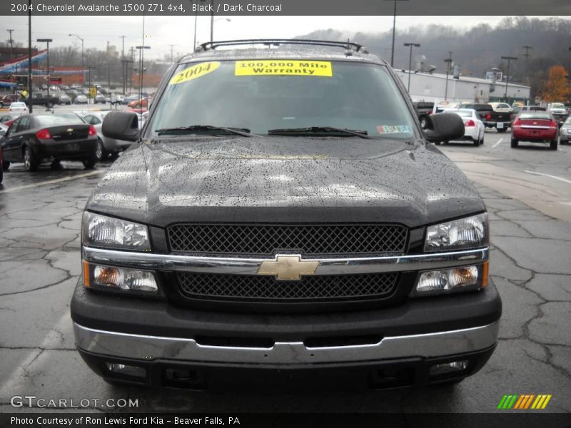 Black / Dark Charcoal 2004 Chevrolet Avalanche 1500 Z71 4x4