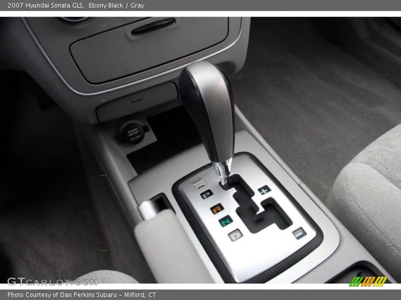 Ebony Black / Gray 2007 Hyundai Sonata GLS