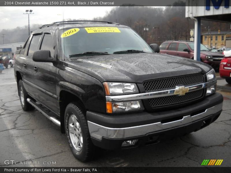 Black / Dark Charcoal 2004 Chevrolet Avalanche 1500 Z71 4x4