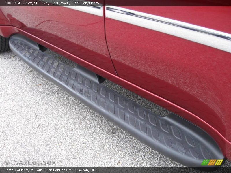 Red Jewel / Light Tan/Ebony 2007 GMC Envoy SLT 4x4