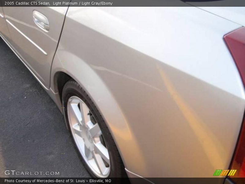 Light Platinum / Light Gray/Ebony 2005 Cadillac CTS Sedan