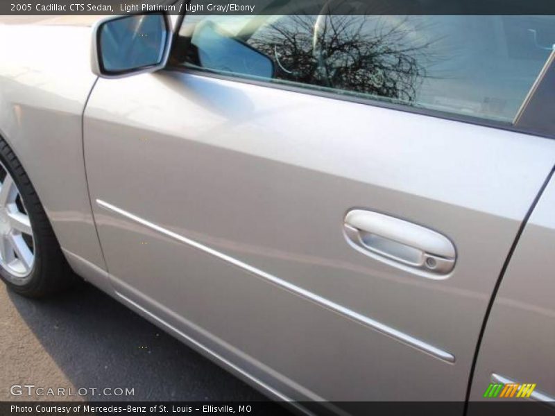Light Platinum / Light Gray/Ebony 2005 Cadillac CTS Sedan