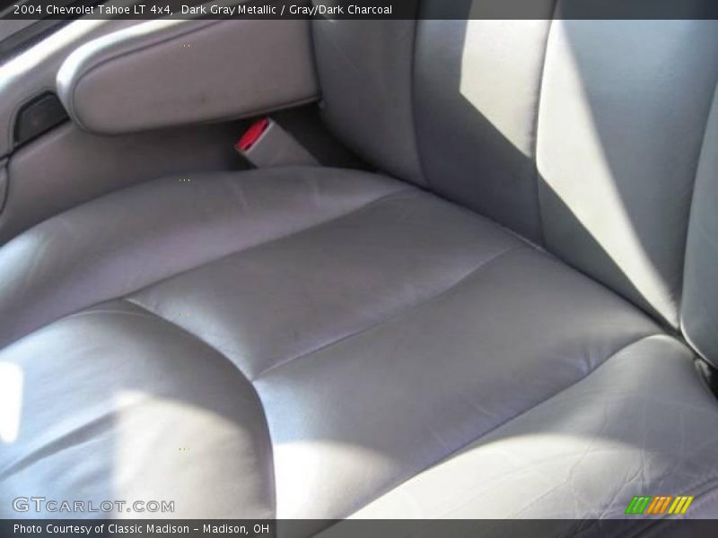 Dark Gray Metallic / Gray/Dark Charcoal 2004 Chevrolet Tahoe LT 4x4