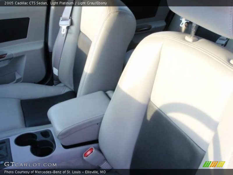 Light Platinum / Light Gray/Ebony 2005 Cadillac CTS Sedan