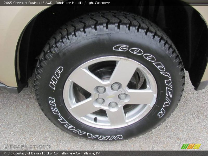 Sandstone Metallic / Light Cashmere 2005 Chevrolet Equinox LS AWD