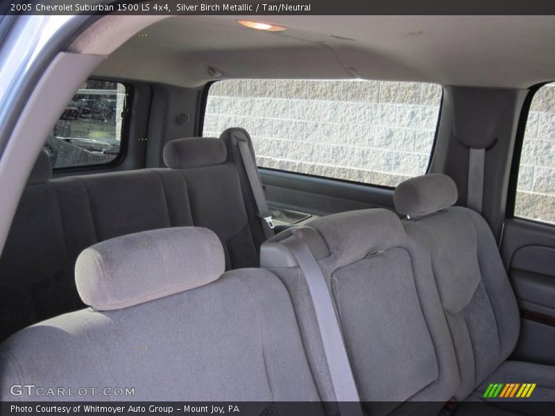 Silver Birch Metallic / Tan/Neutral 2005 Chevrolet Suburban 1500 LS 4x4