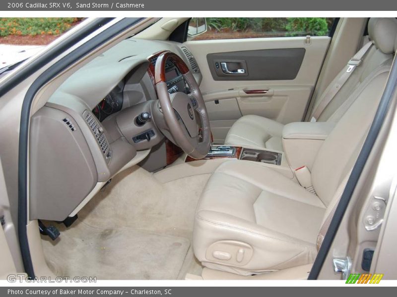Sand Storm / Cashmere 2006 Cadillac SRX V6