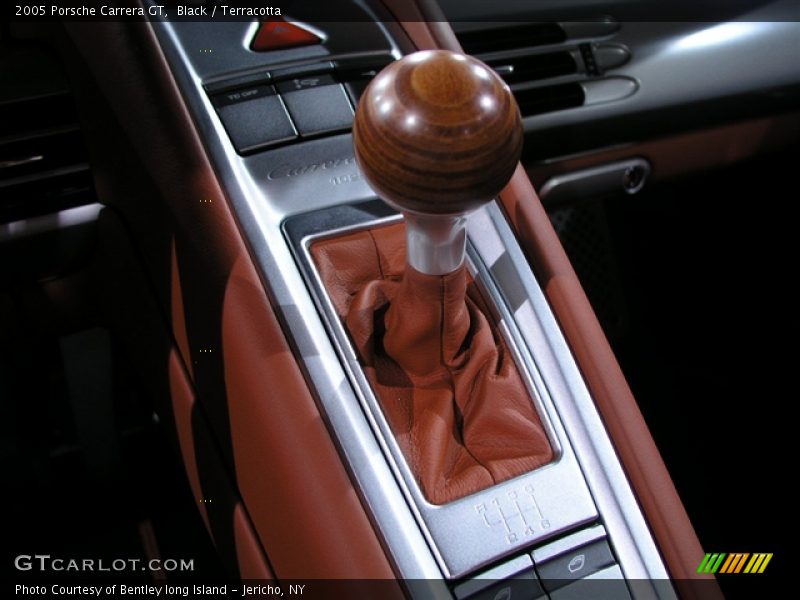  2005 Carrera GT  6 Speed Manual Shifter