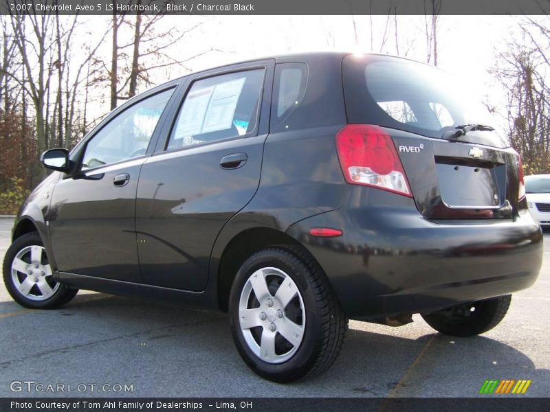 Black / Charcoal Black 2007 Chevrolet Aveo 5 LS Hatchback