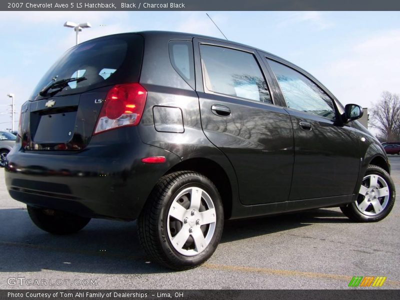Black / Charcoal Black 2007 Chevrolet Aveo 5 LS Hatchback
