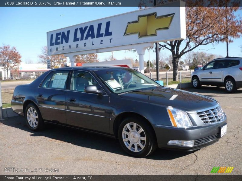 Gray Flannel / Titanium/Dark Titanium 2009 Cadillac DTS Luxury