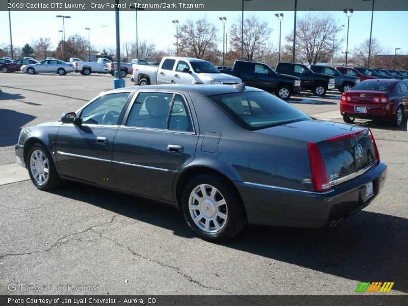 Gray Flannel / Titanium/Dark Titanium 2009 Cadillac DTS Luxury