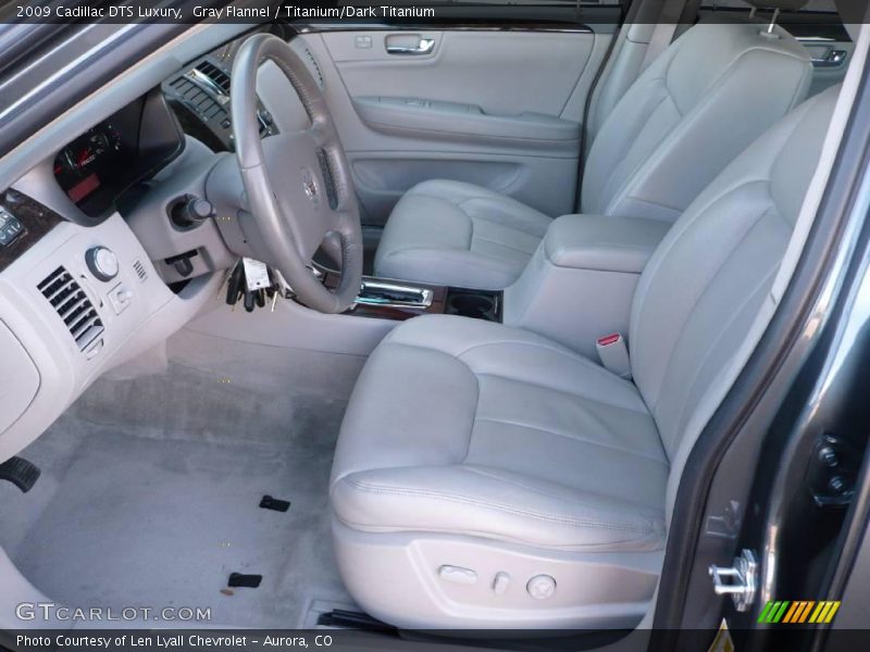 Gray Flannel / Titanium/Dark Titanium 2009 Cadillac DTS Luxury