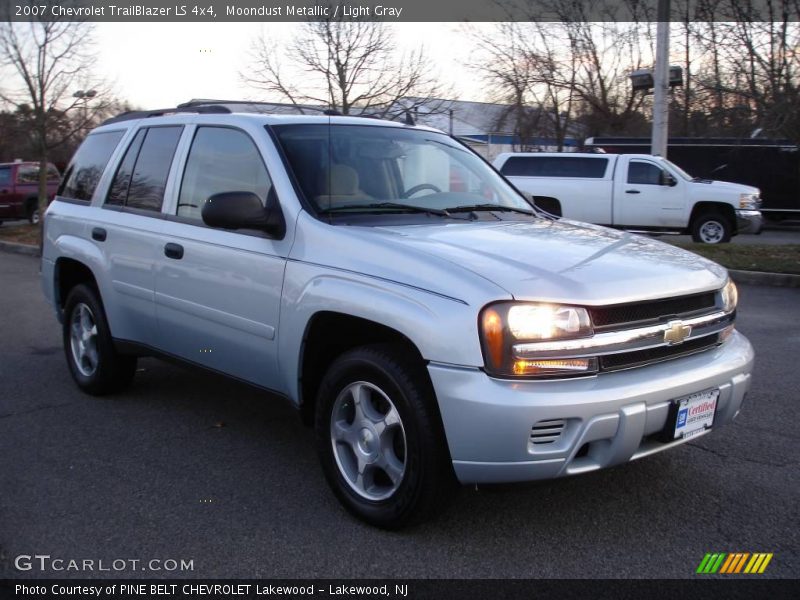 Moondust Metallic / Light Gray 2007 Chevrolet TrailBlazer LS 4x4
