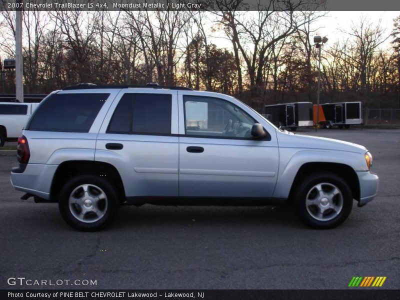 Moondust Metallic / Light Gray 2007 Chevrolet TrailBlazer LS 4x4