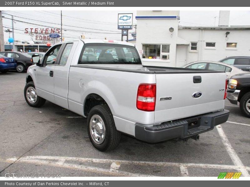 Silver Metallic / Medium Flint 2007 Ford F150 XL SuperCab