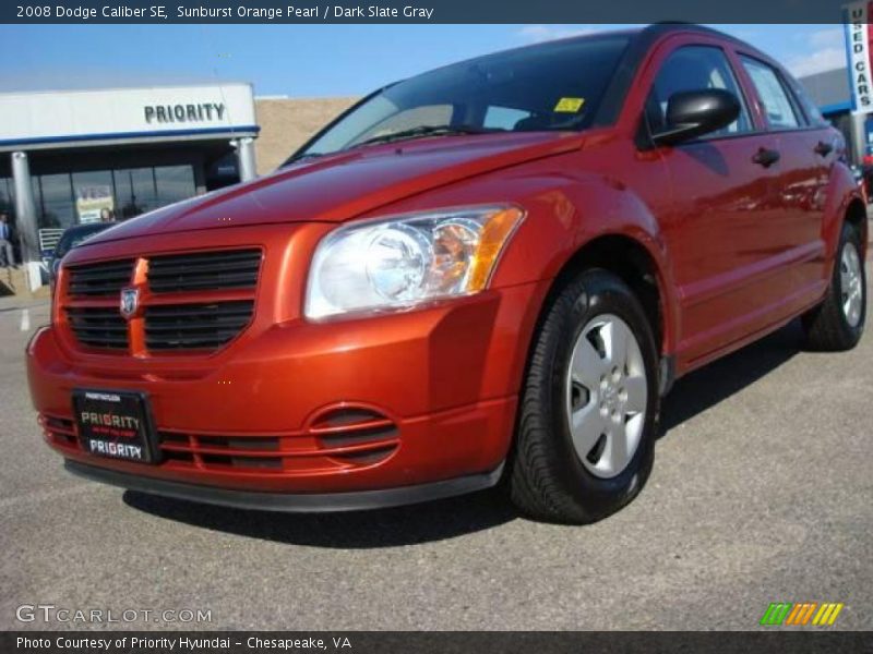 Sunburst Orange Pearl / Dark Slate Gray 2008 Dodge Caliber SE