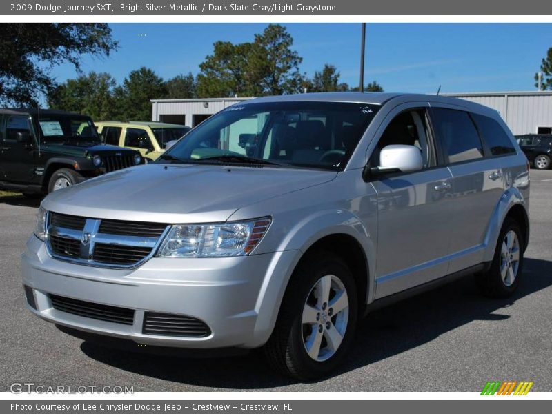 Bright Silver Metallic / Dark Slate Gray/Light Graystone 2009 Dodge Journey SXT