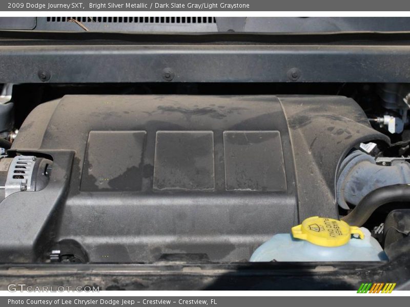 Bright Silver Metallic / Dark Slate Gray/Light Graystone 2009 Dodge Journey SXT