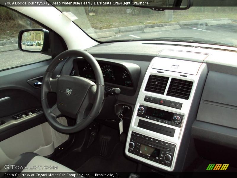 Deep Water Blue Pearl / Dark Slate Gray/Light Graystone 2009 Dodge Journey SXT