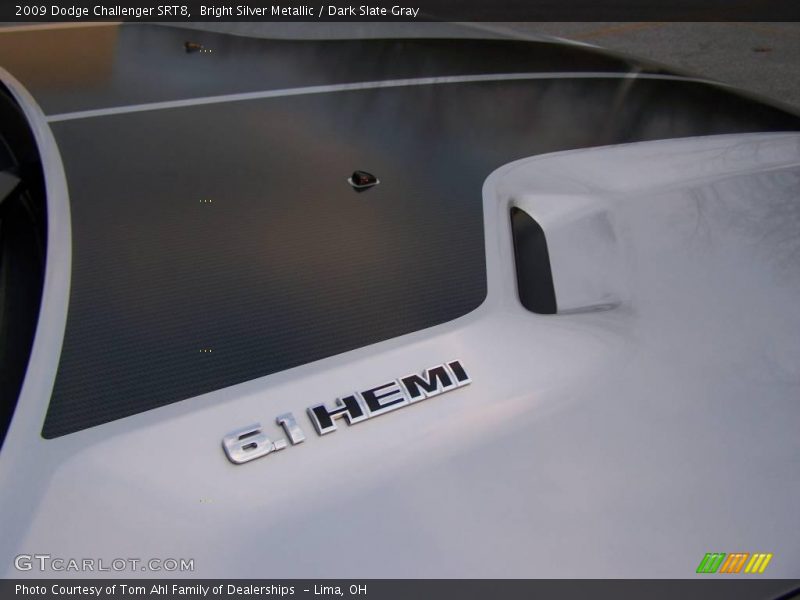 Bright Silver Metallic / Dark Slate Gray 2009 Dodge Challenger SRT8