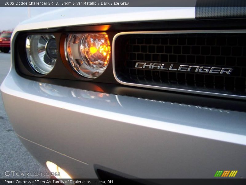 Bright Silver Metallic / Dark Slate Gray 2009 Dodge Challenger SRT8