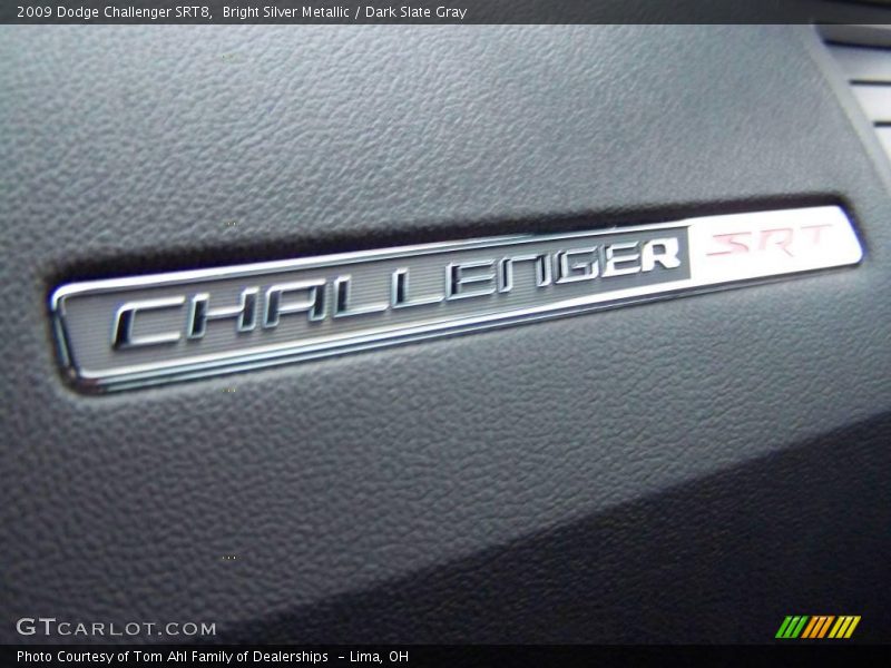Bright Silver Metallic / Dark Slate Gray 2009 Dodge Challenger SRT8