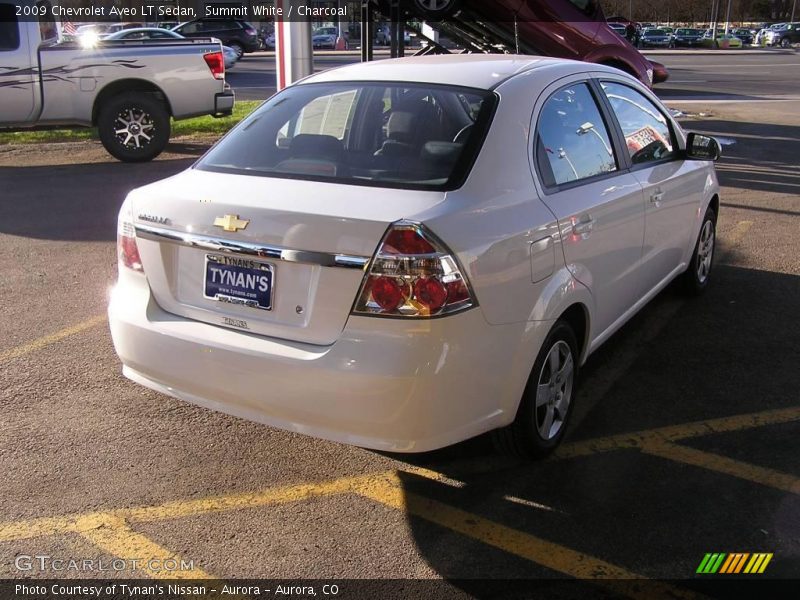 Summit White / Charcoal 2009 Chevrolet Aveo LT Sedan