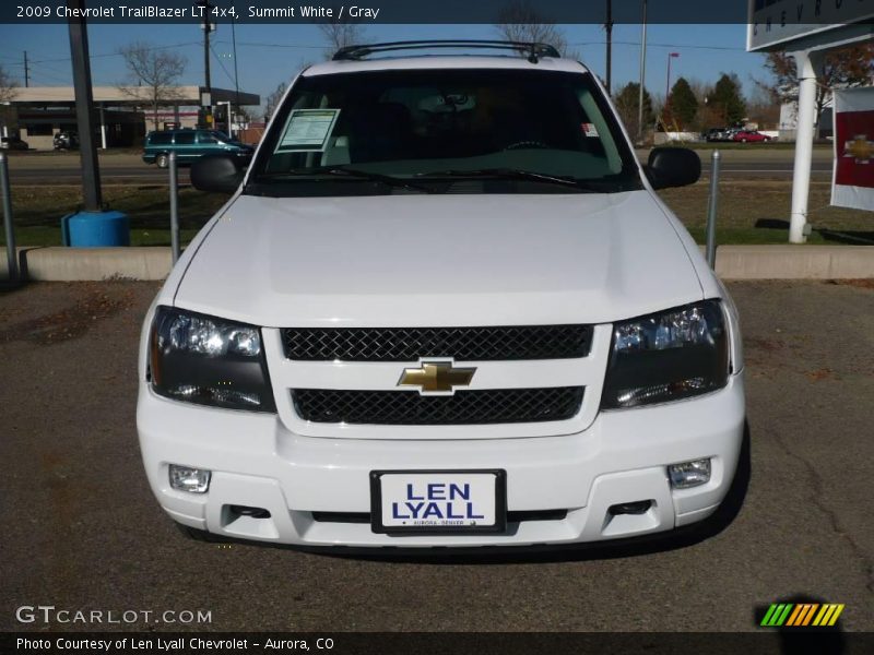 Summit White / Gray 2009 Chevrolet TrailBlazer LT 4x4