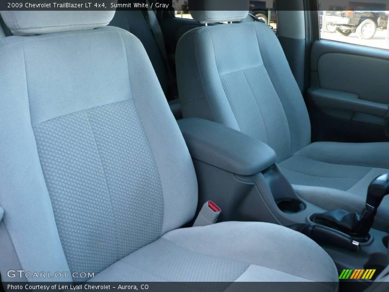 Summit White / Gray 2009 Chevrolet TrailBlazer LT 4x4