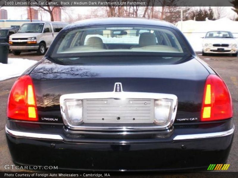 Black / Medium Dark Parchment/Light Parchment 2003 Lincoln Town Car Cartier