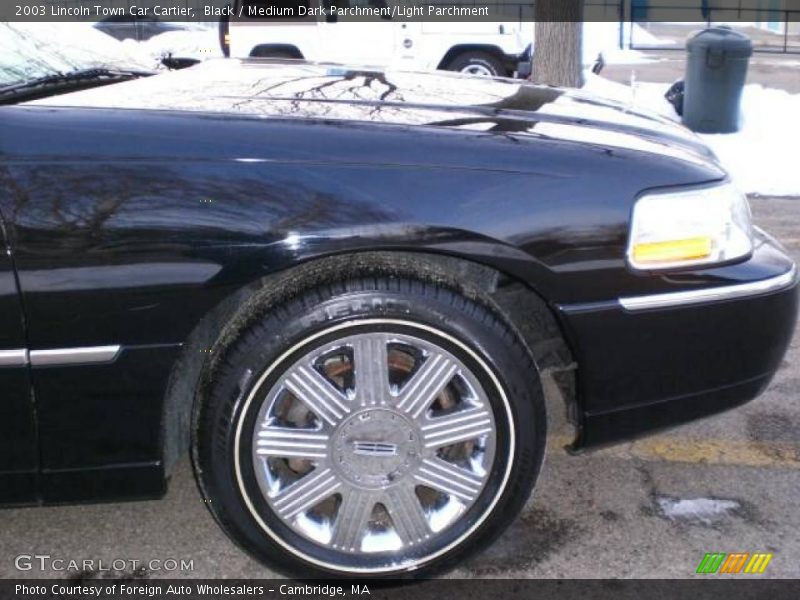 Black / Medium Dark Parchment/Light Parchment 2003 Lincoln Town Car Cartier
