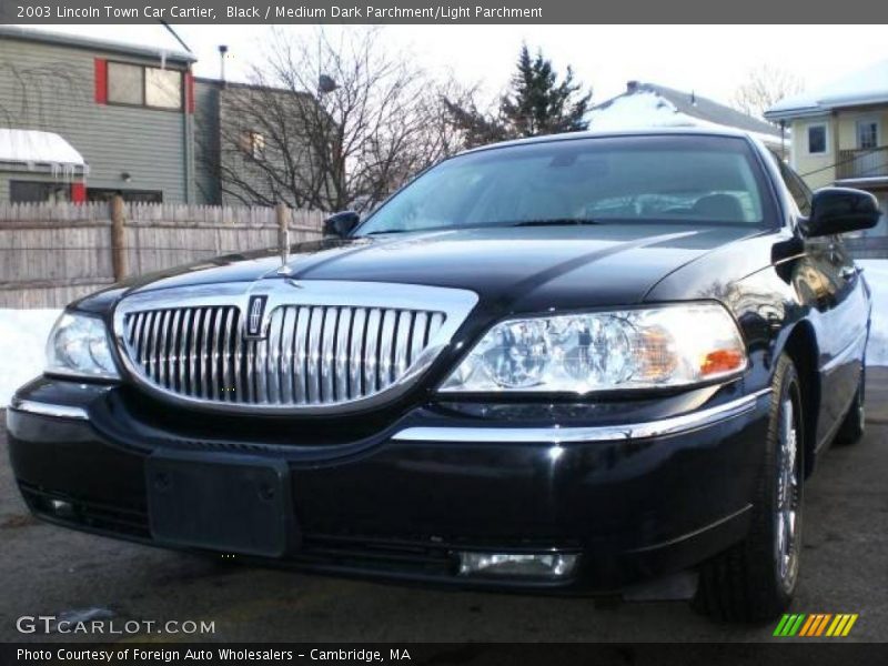 Black / Medium Dark Parchment/Light Parchment 2003 Lincoln Town Car Cartier