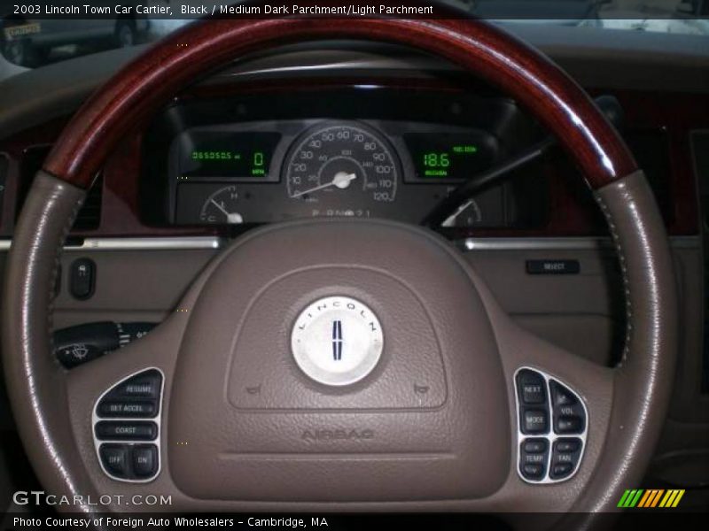 Black / Medium Dark Parchment/Light Parchment 2003 Lincoln Town Car Cartier