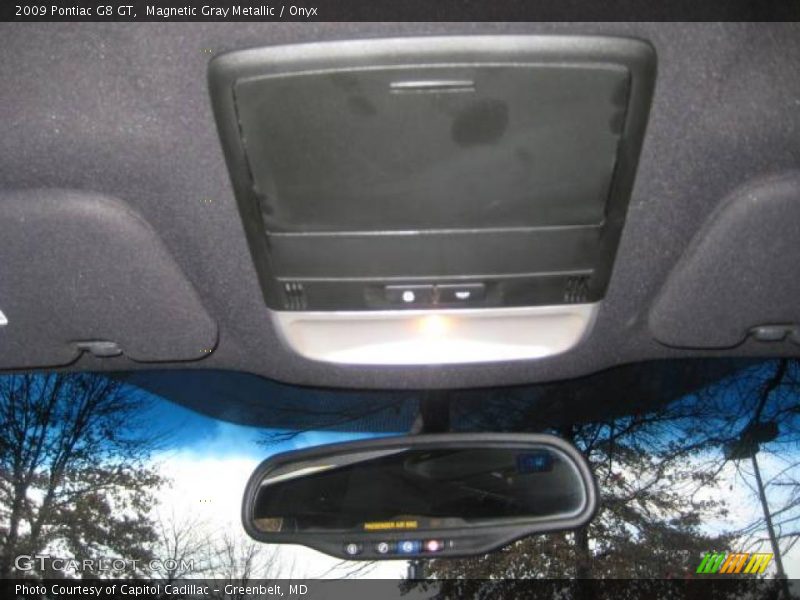 Magnetic Gray Metallic / Onyx 2009 Pontiac G8 GT