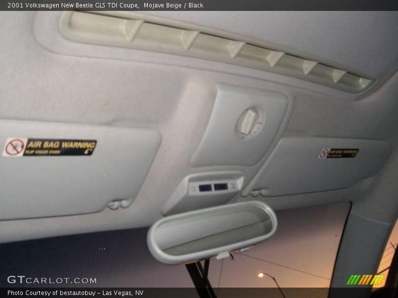 Mojave Beige / Black 2001 Volkswagen New Beetle GLS TDI Coupe