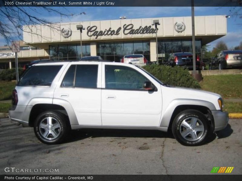 Summit White / Light Gray 2005 Chevrolet TrailBlazer LT 4x4