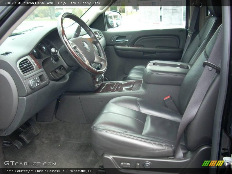 Onyx Black / Ebony Black 2007 GMC Yukon Denali AWD