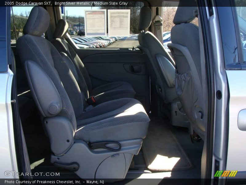 Bright Silver Metallic / Medium Slate Gray 2005 Dodge Caravan SXT